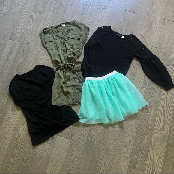 Bundle of Girls (size Medium) Clothes - 15 items! - Picture 2 of 5